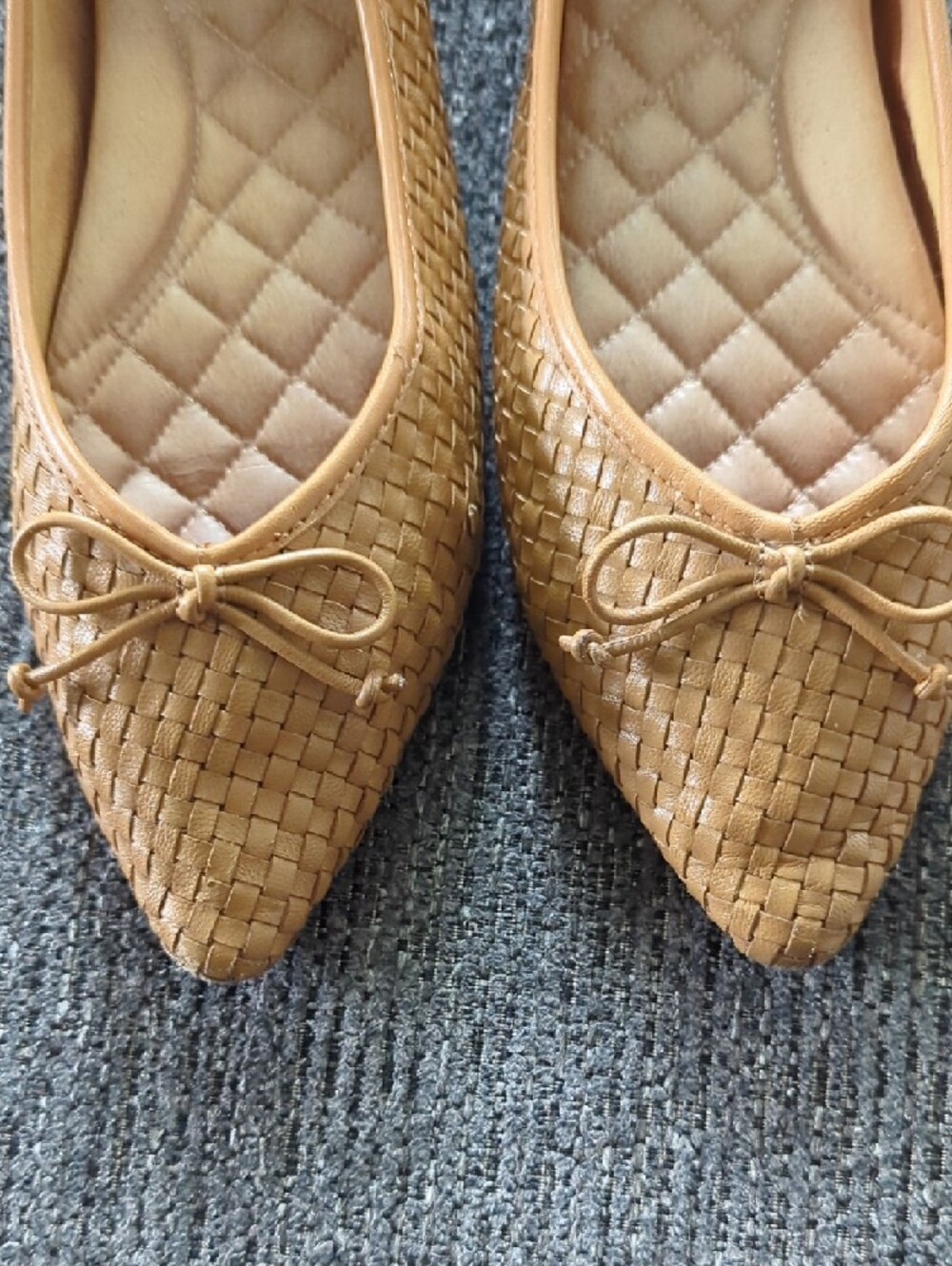 Birdies Tan Woven Pointed-Toe Flats with Bow - Picture 3 of 8